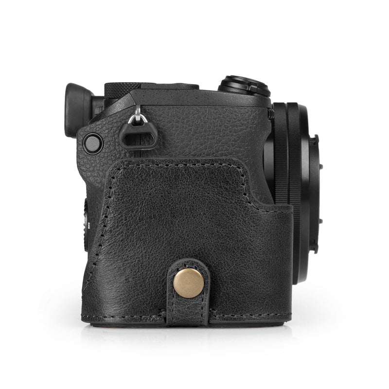 MegaGear Sony Alpha A6700 Stylish and Protective Genuine Leather Leather Camera Half Case