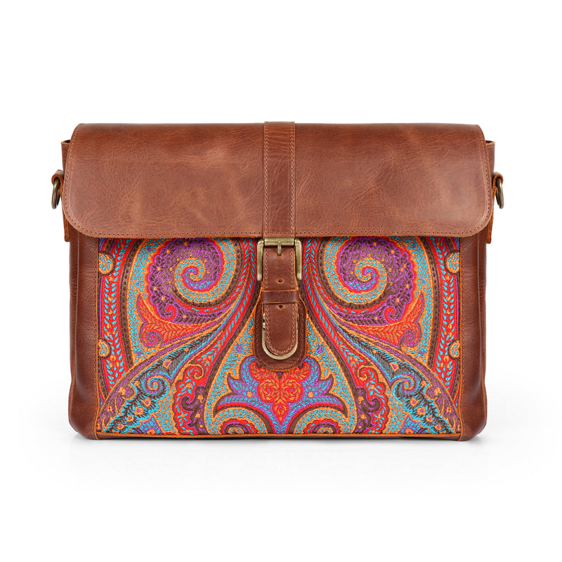 Stunning Leather MacBook Pro Messenger Bag for 2023 by MacCase
