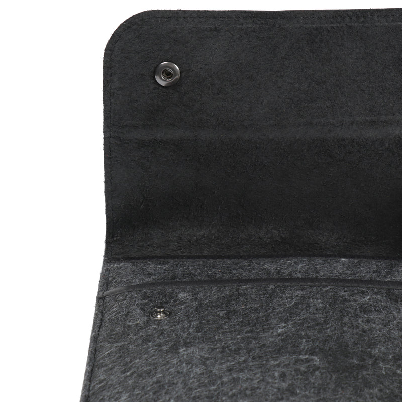 MegaGear Fine Leather and Fleece Sleeve Bag for MacBook Pro, MacBook Air and iPad Case