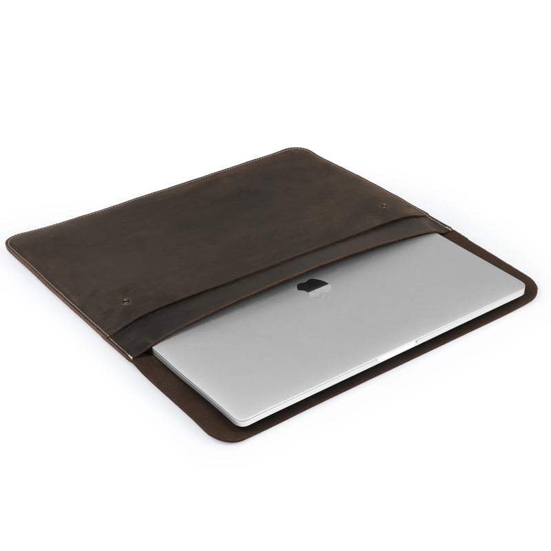 MegaGear Fine Leather and Sleeve Bag for MacBook Pro, MacBook Air and iPad Case