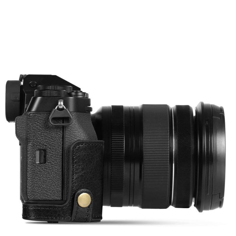 MegaGear Fujifilm X-T5 (16-80 mm) Ever Ready Genuine Leather Camera Case