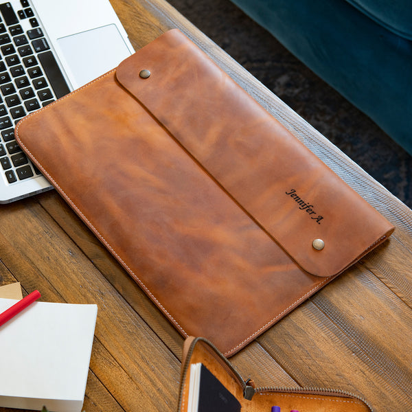 MegaGear Fine Leather and Sleeve Bag for MacBook Pro, MacBook Air and iPad Case