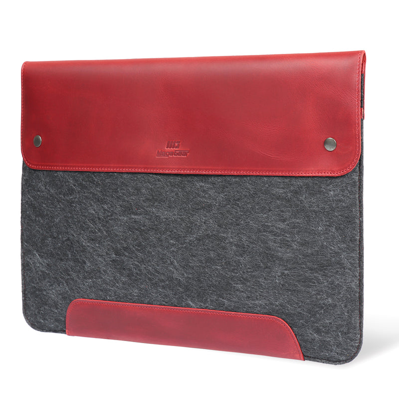 MegaGear Fine Leather and Fleece Sleeve Bag for MacBook Pro, MacBook Air and iPad Case