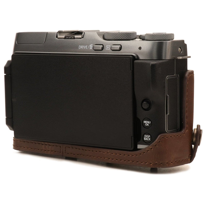 MegaGear Fujifilm X-A7 Ever Ready Leather Camera Case