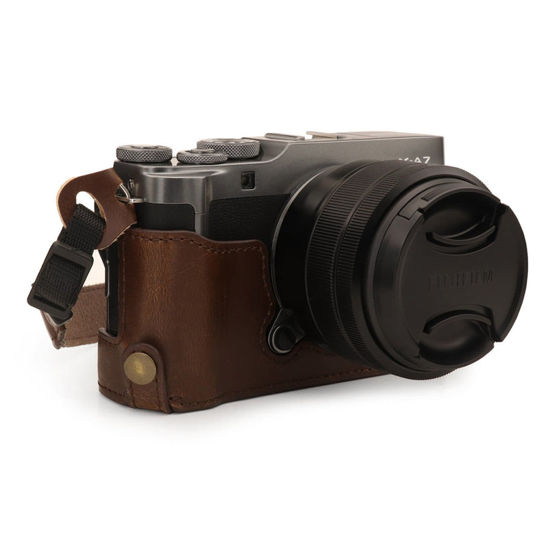 MegaGear Fujifilm X-A7 Ever Ready Leather Camera Half Case -