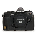 MegaGear Olympus OM-D E-M5 Mark II 12-40mm Ever Ready 