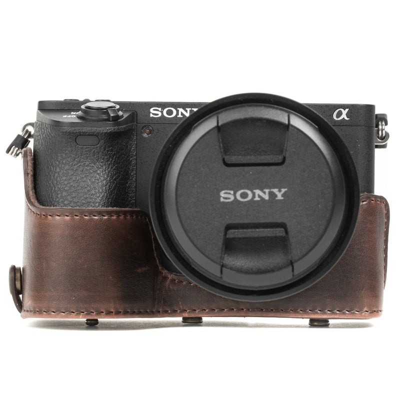 MegaGear Sony Alpha A6500 (18-135mm) Ever Ready Leather 
