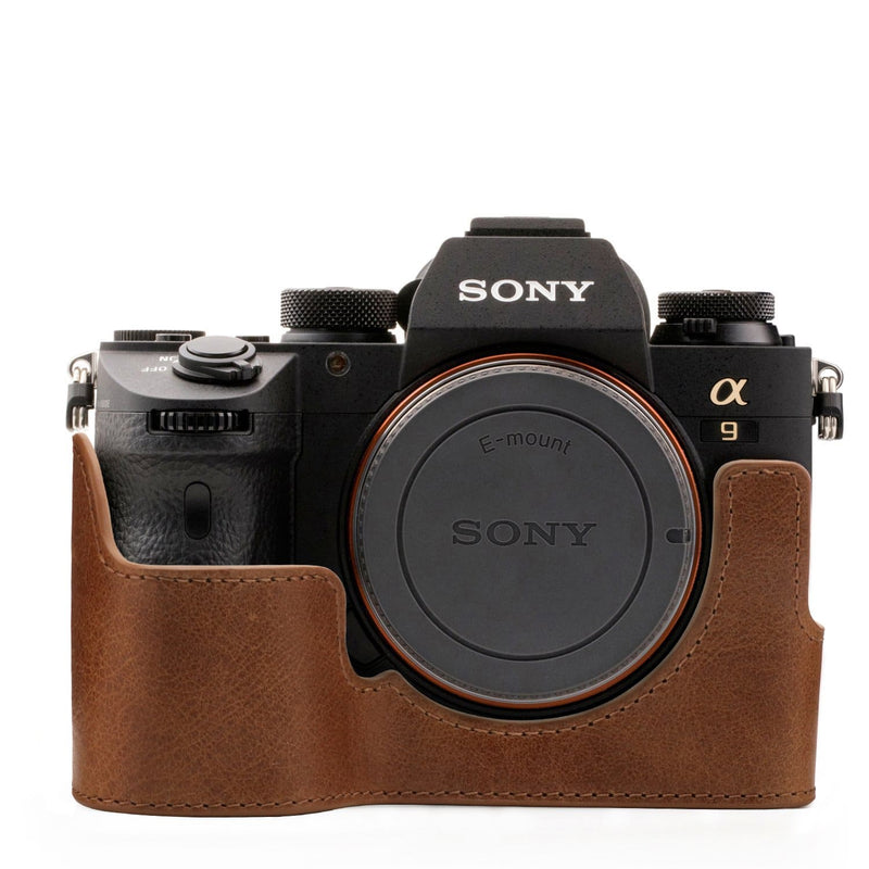 MegaGear Sony Alpha A7 III A7R A9 Ever Ready Genuine Leather